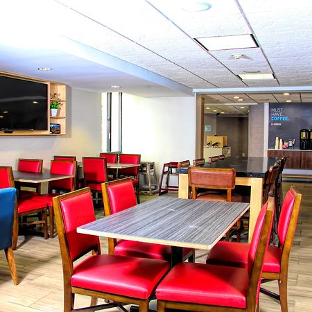 Holiday Inn Express Rochester - Greece By Ihg Exteriér fotografie