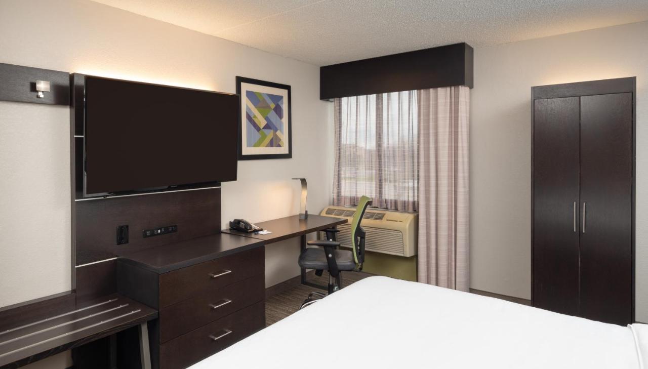 Holiday Inn Express Rochester - Greece By Ihg Exteriér fotografie