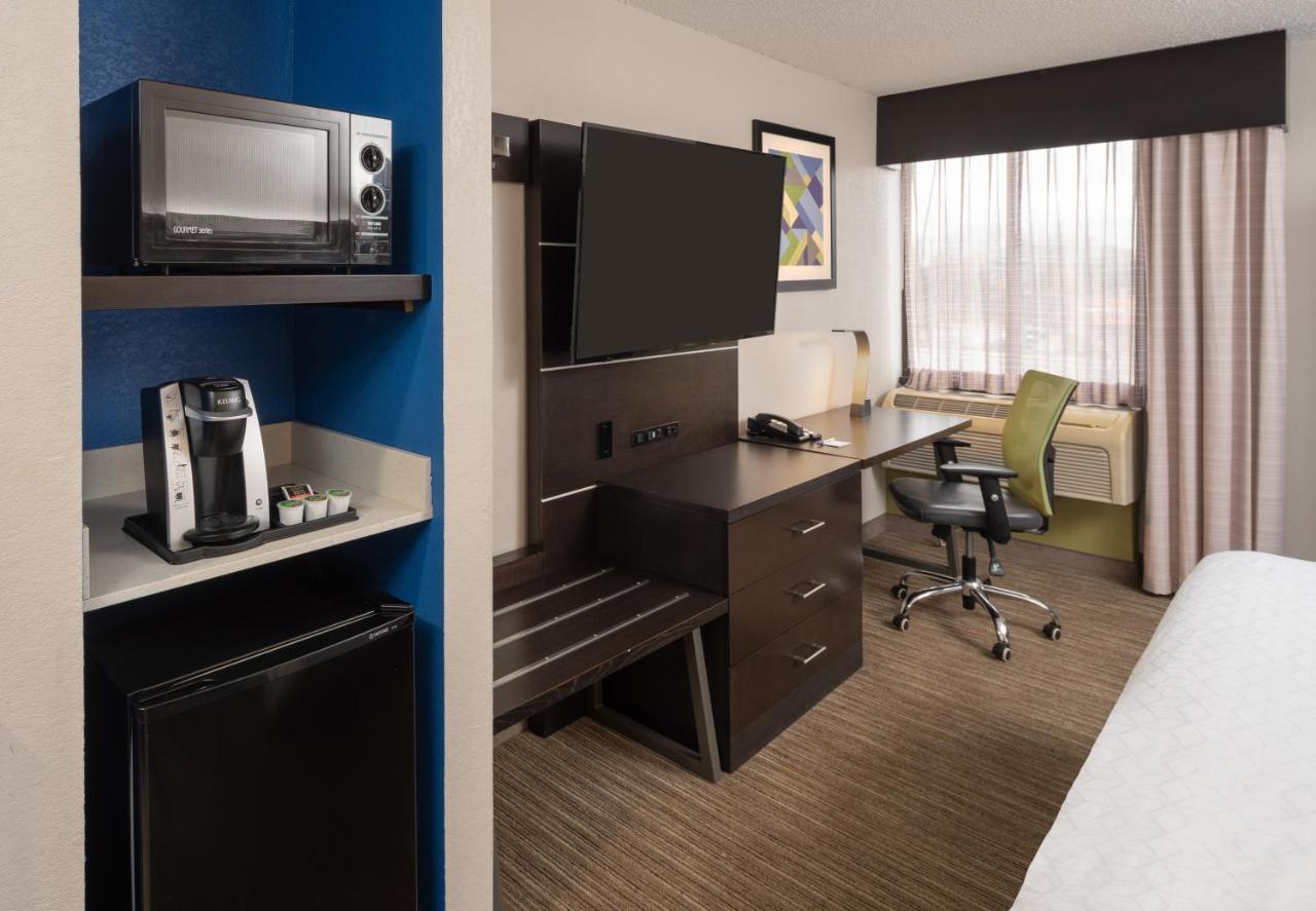Holiday Inn Express Rochester - Greece By Ihg Exteriér fotografie