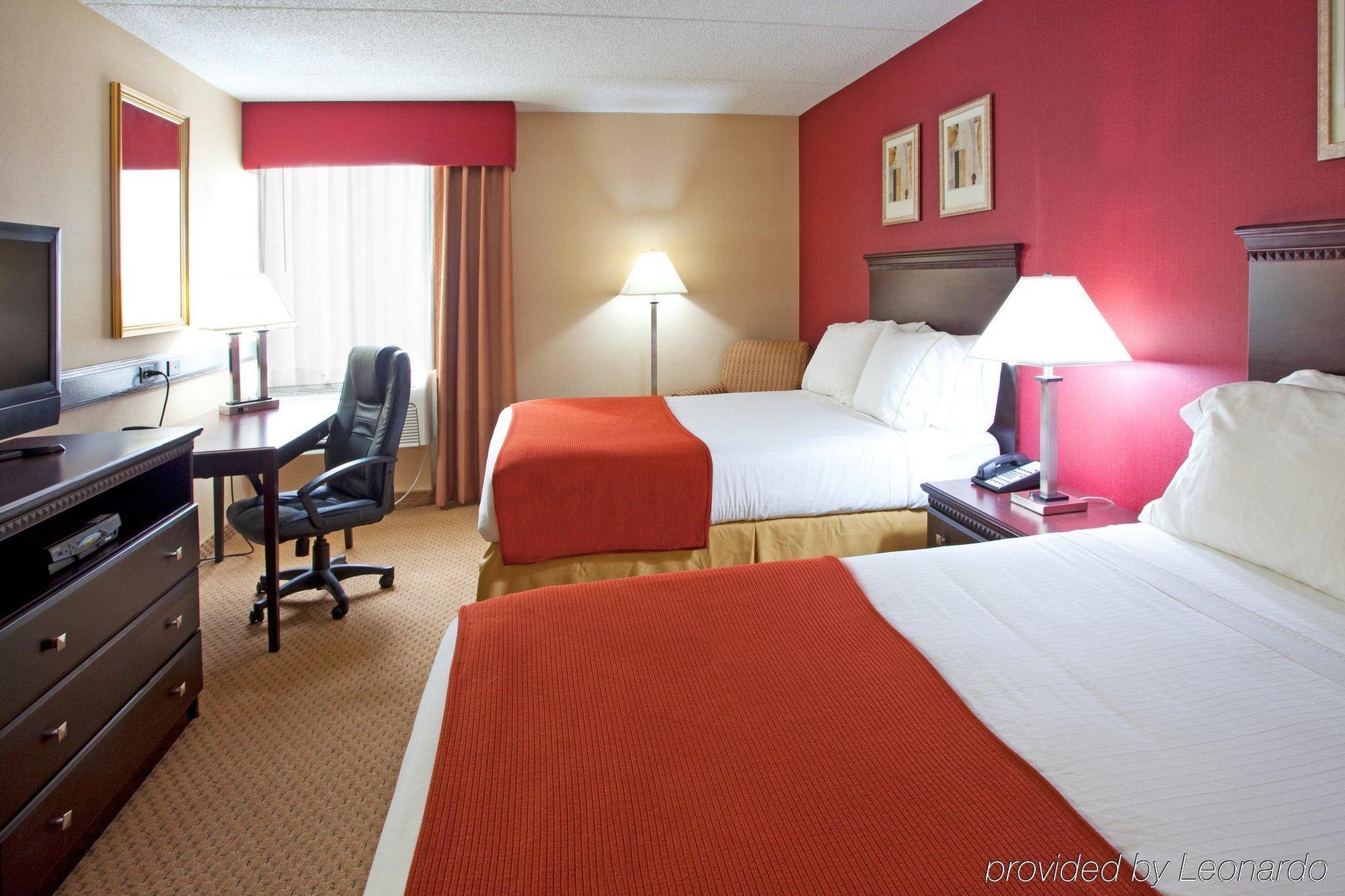 Holiday Inn Express Rochester - Greece By Ihg Pokoj fotografie